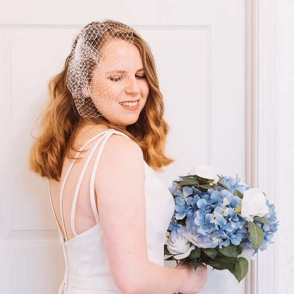 Meet your Posher, Taylor - Picture 1 of 1